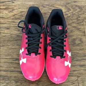 Youth girls Under Armour cleats